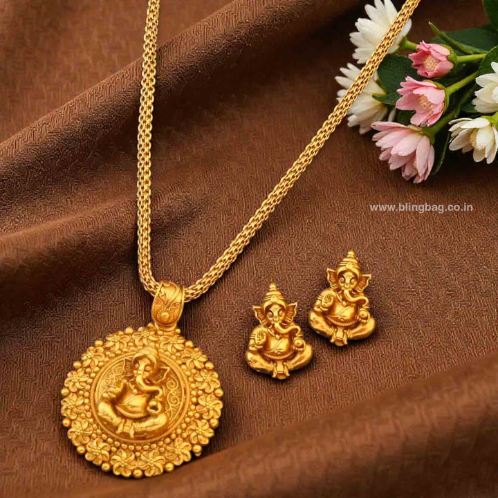 Golden Gajanandi Temple Pendant Set