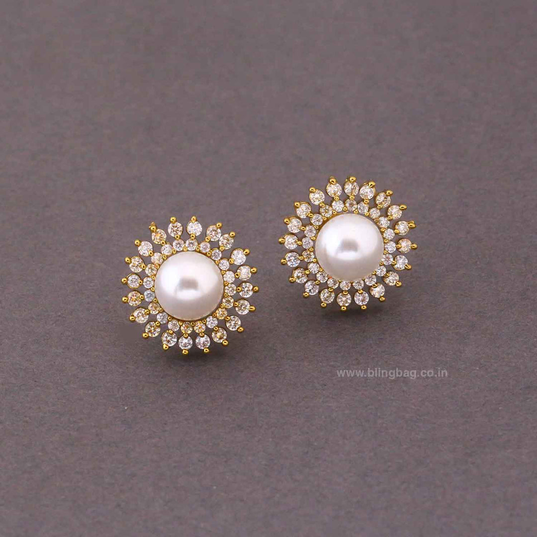 Golden Galija Victorian Studs