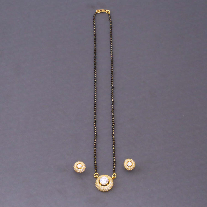 Golden Gapko Mangalsutra Set
