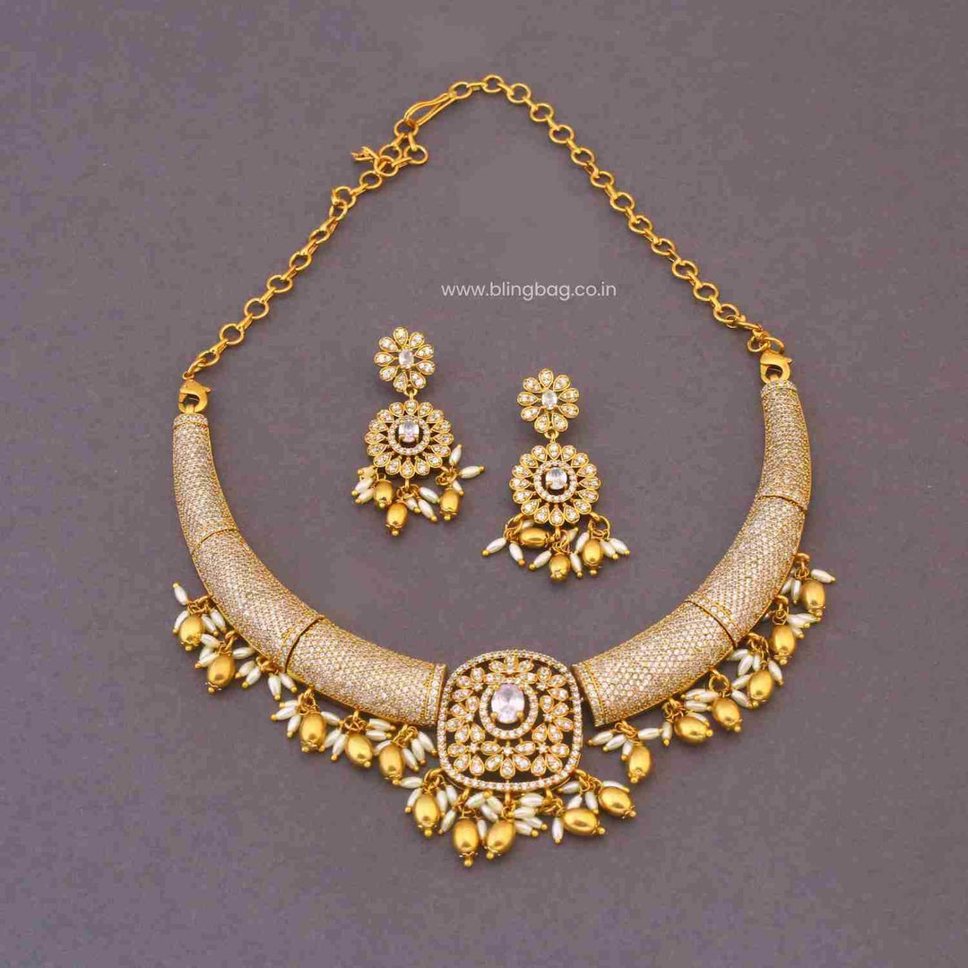 Golden Gemin Hasli Antique Jewellery Set - New Arrival