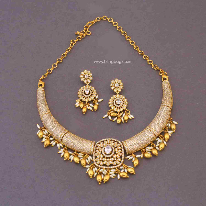Golden Gemin Hasli Antique Jewellery Set - New Arrival
