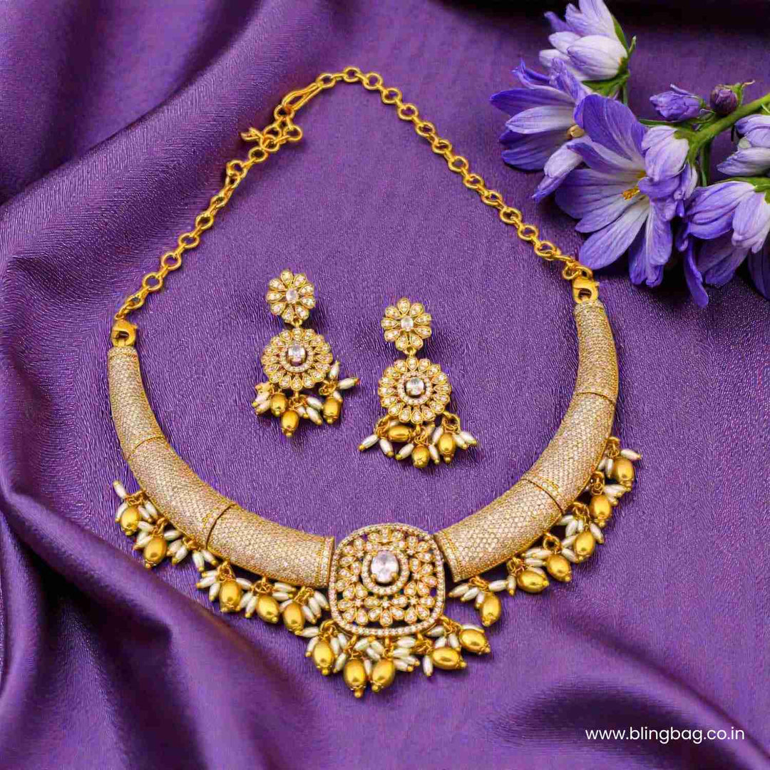 Golden Gemin Hasli Antique Jewellery Set - New Arrival