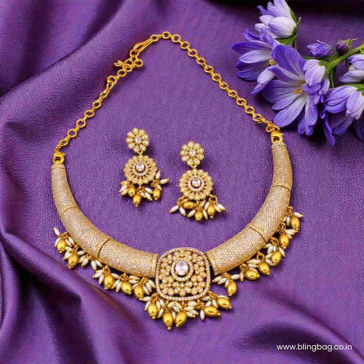 Golden Gemin Hasli Antique Jewellery Set - New Arrival