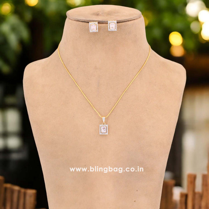 Golden Georgie Zirconia Pendant Set