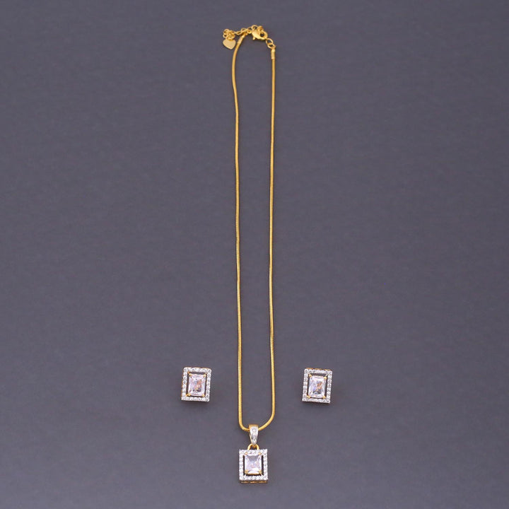 Golden Georgie Zirconia Pendant Set