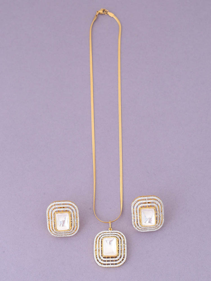 Golden Ginger Pendant Set
