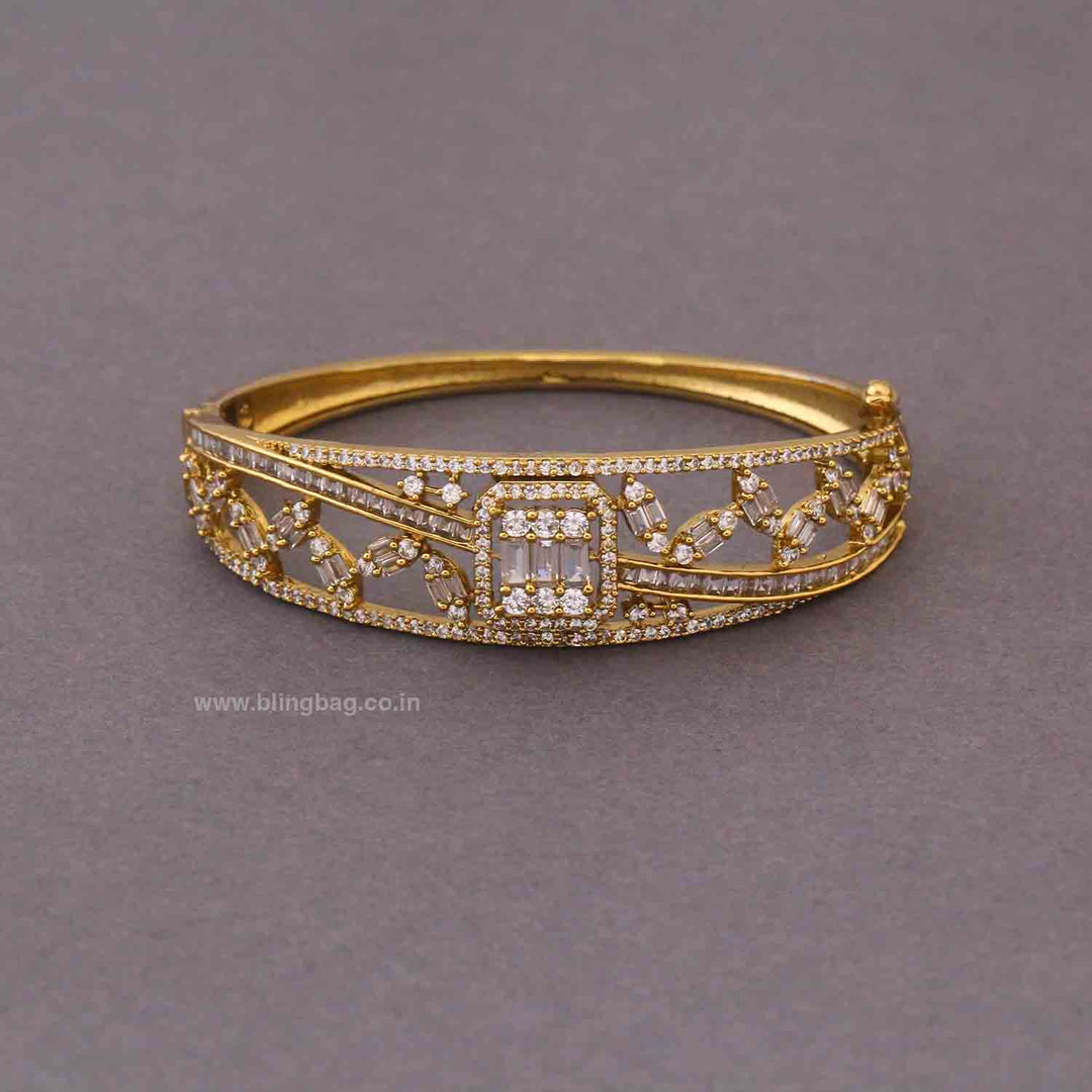 Golden Gracea Victorian Bracelet