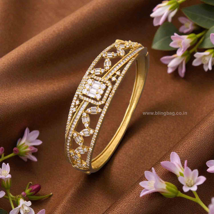 Golden Gracea Victorian Bracelet