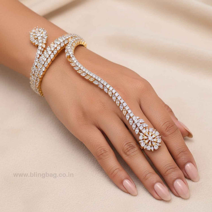 Golden Gracelyn Zirconia Hath Phool