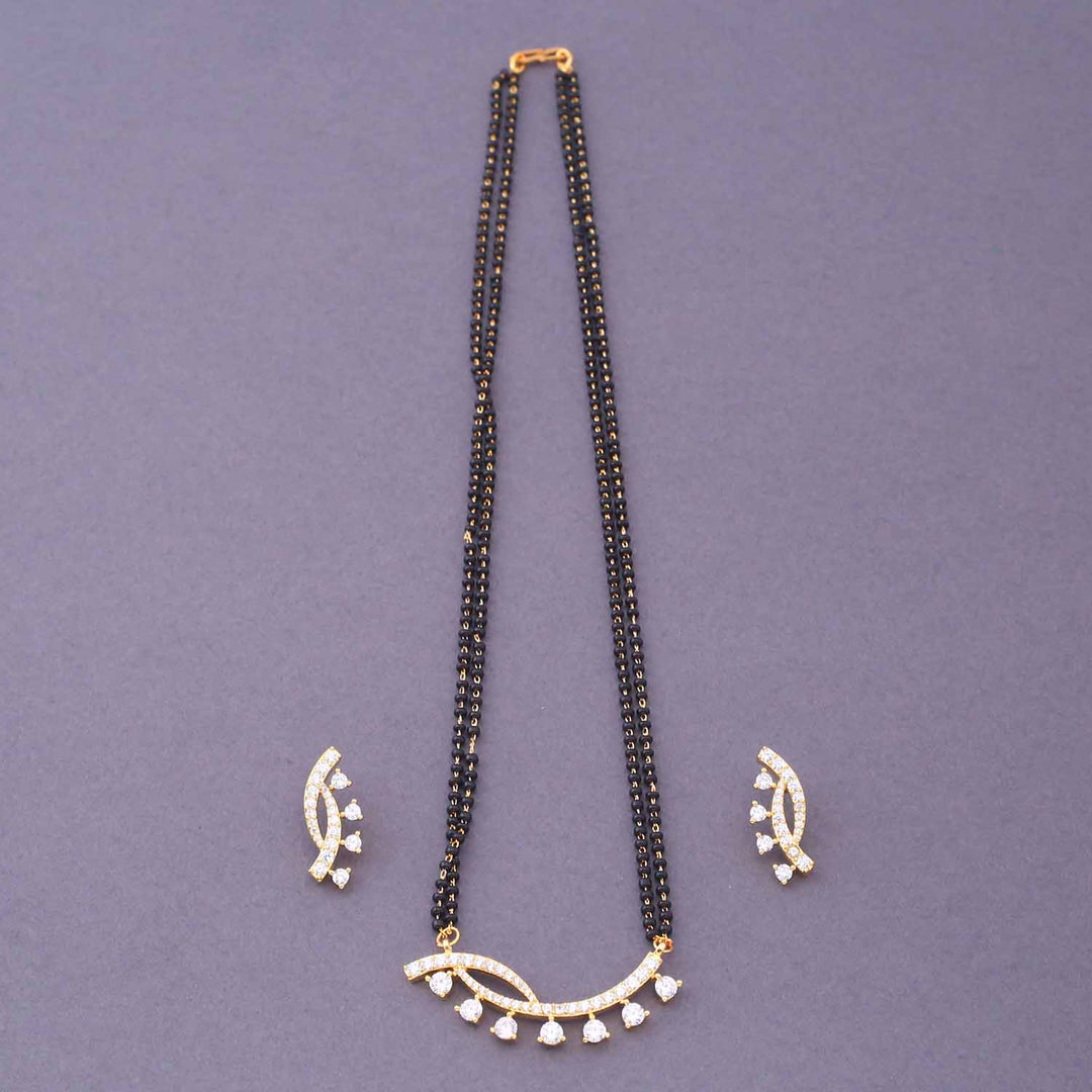 Golden Gracty Mangalsutra Set