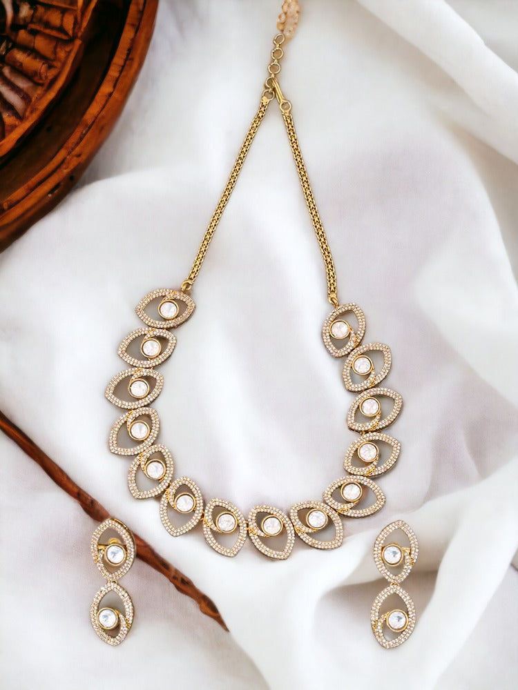 Golden Grainne Jewellery Set