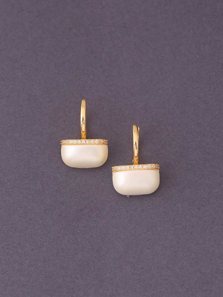 Golden Grethe Studs