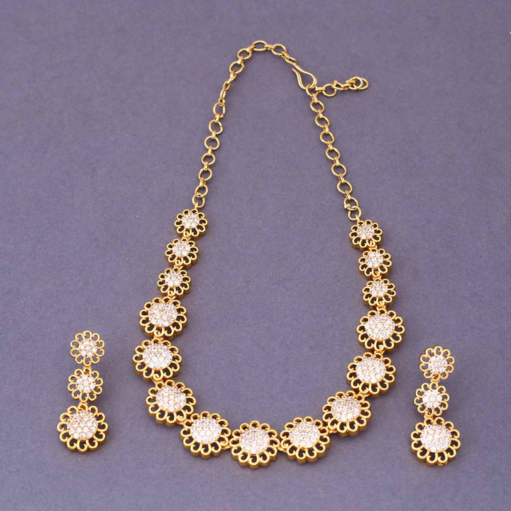 Golden Halie Antique Jewellery Set - New Arrival