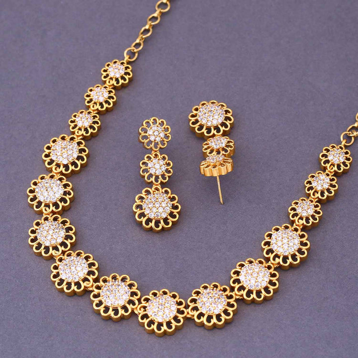 Golden Halie Antique Jewellery Set - New Arrival