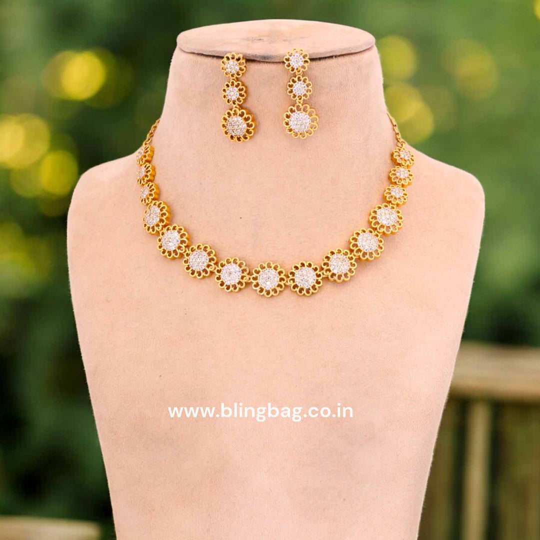 Golden Halie Antique Jewellery Set - New Arrival