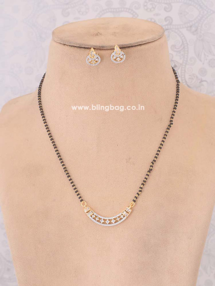 Golden Hallie Mangalsutra Set