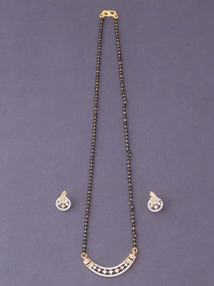 Golden Hallie Mangalsutra Set