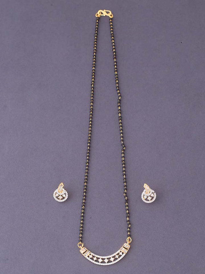 Golden Hallie Mangalsutra Set