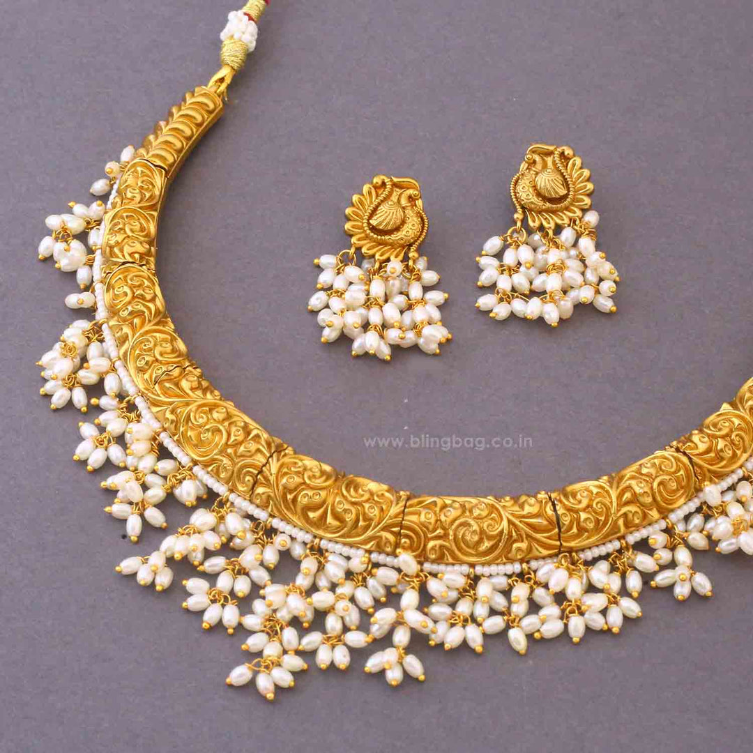 Golden Haripriya Hasli Antique Jewellery Set - New Arrival