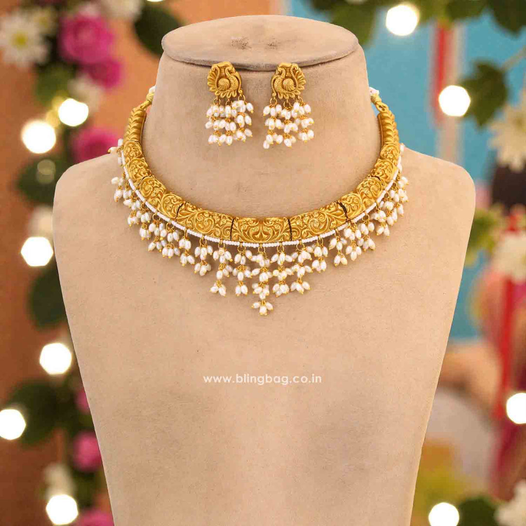 Golden Haripriya Hasli Antique Jewellery Set - New Arrival