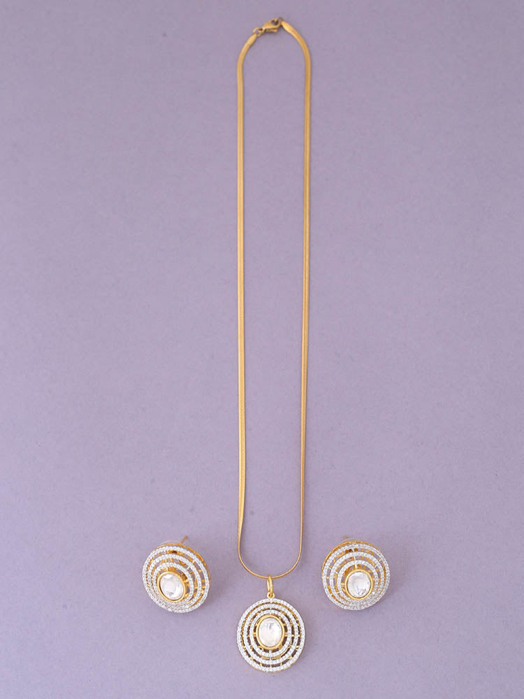 Golden Hazel Pendant Set