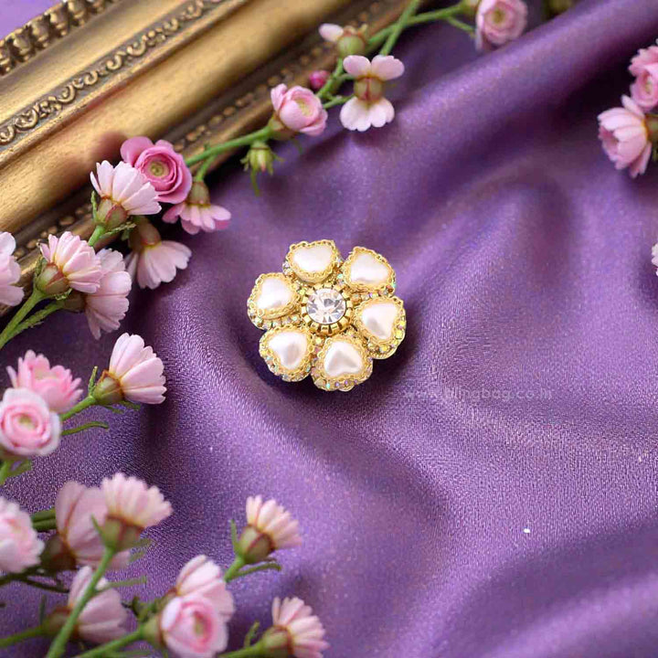 Golden Heart Flower Brooch