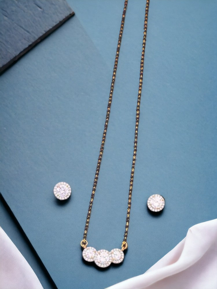 Golden Idhyah Pendant Mangalsutra Set