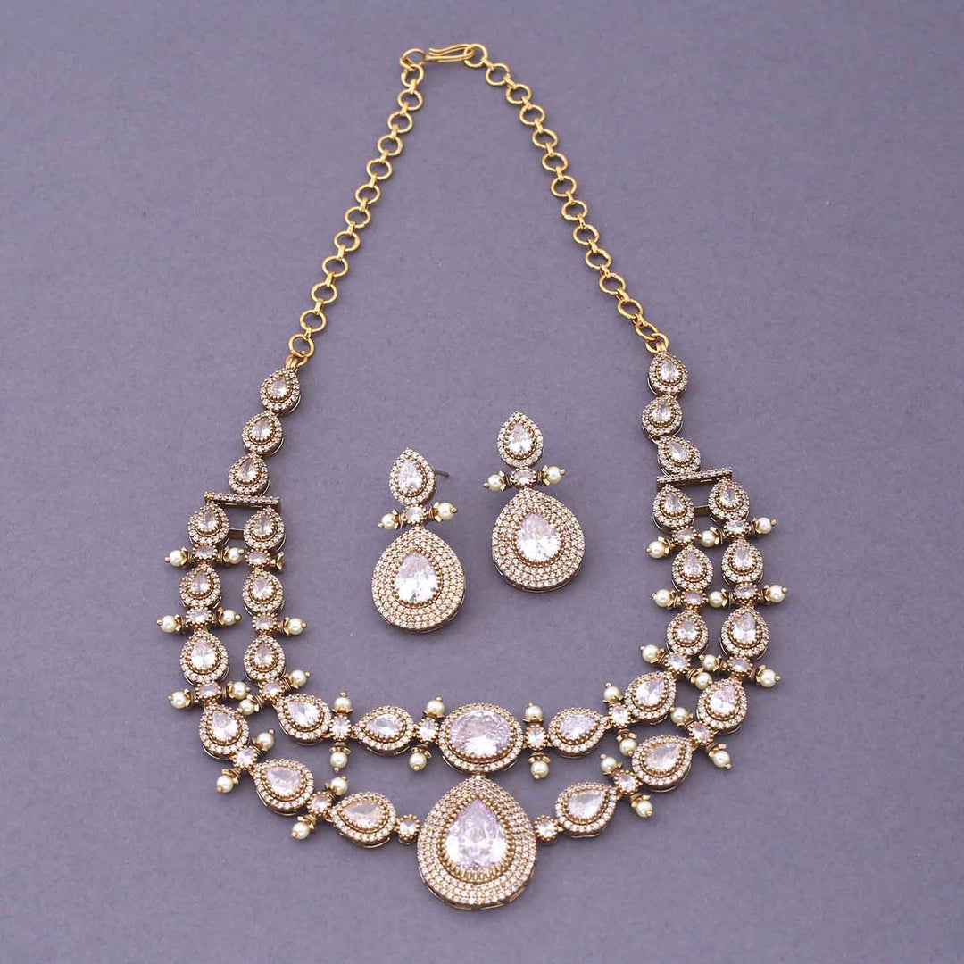 Golden Imara Victorian Jewellery Set - New Arrival