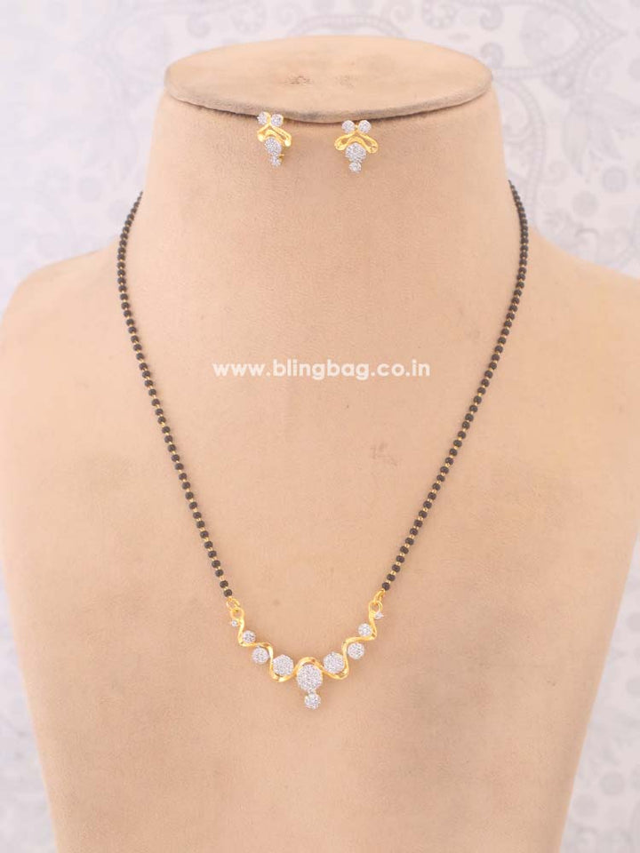 Golden Ingrid Mangalsutra Set