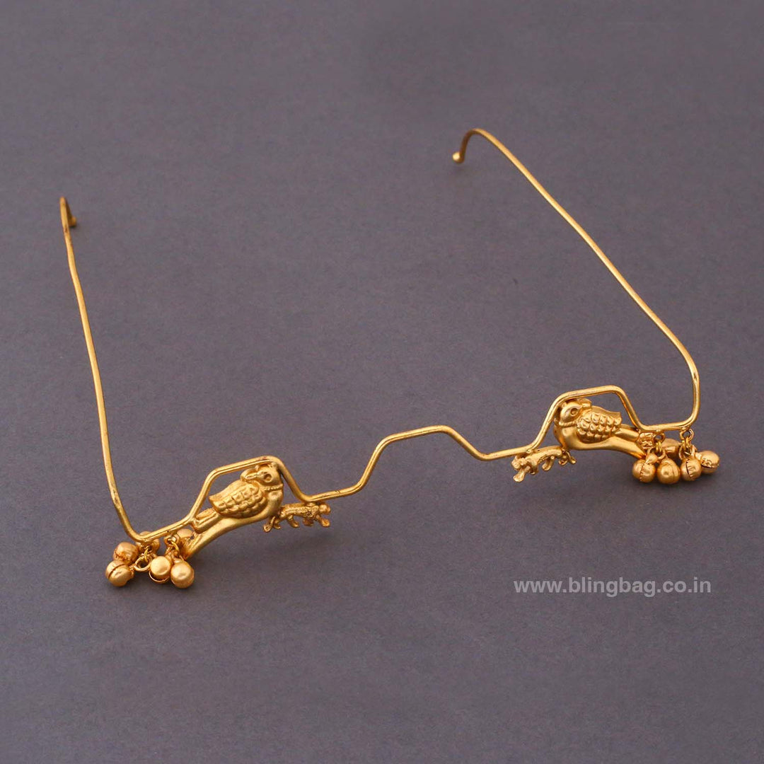 Golden Ishita Facelet