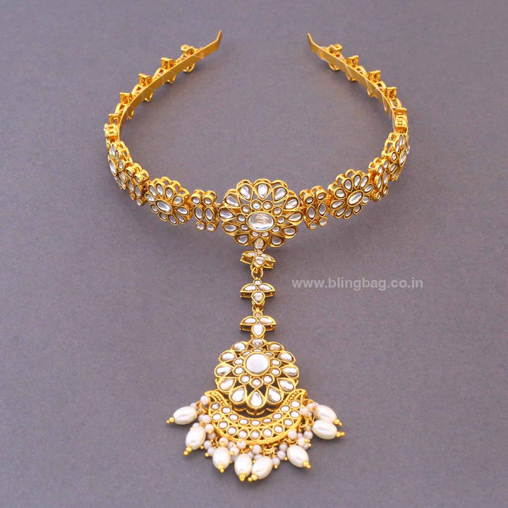 Golden Jagvi Hairband With Tikka