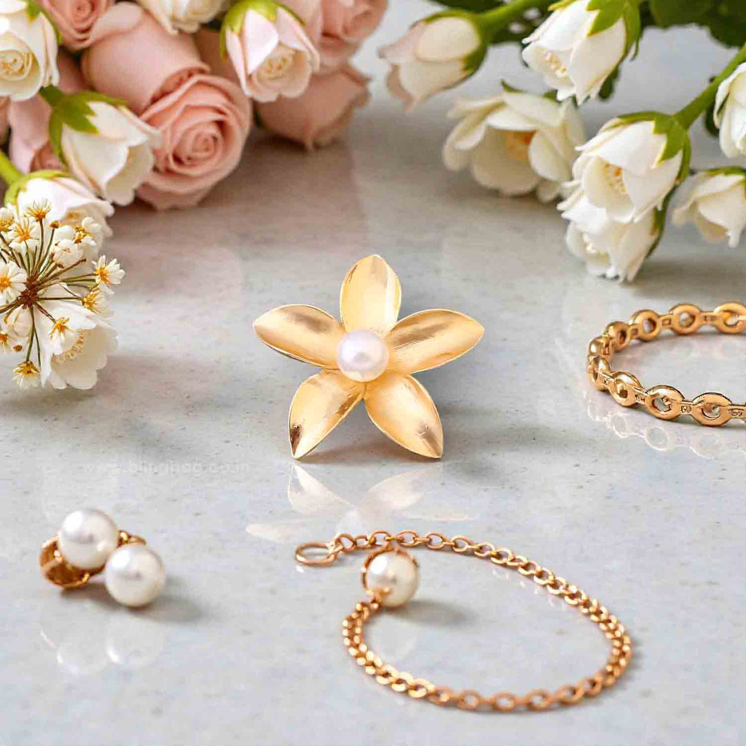 Golden Jasmine Brooch