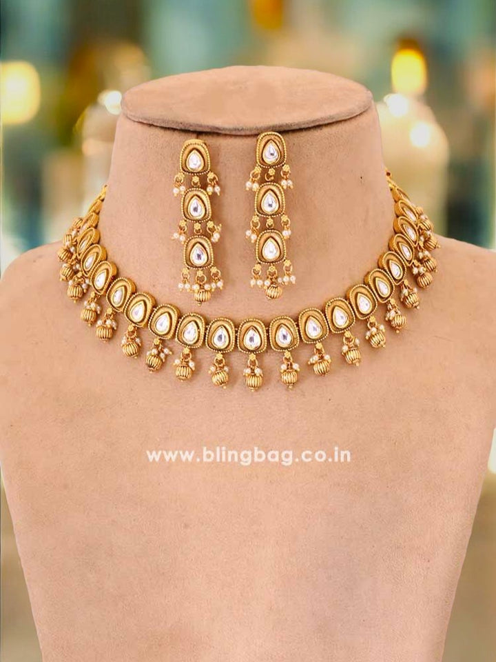 Golden Jhanjhan Antique Jewellery Set