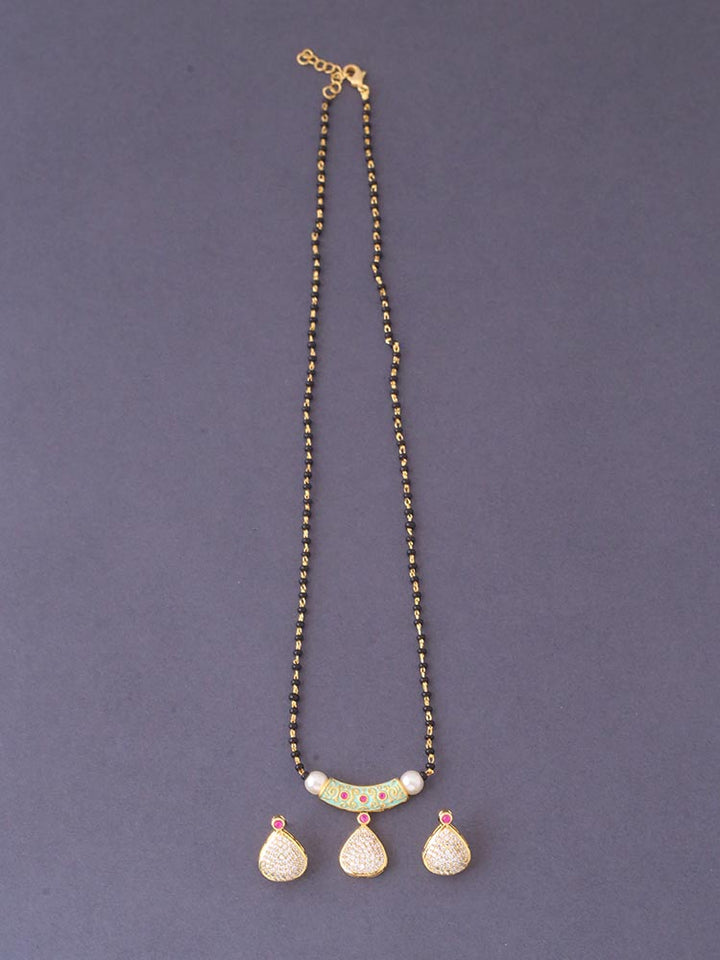 Golden Juliana Mangalsutra Set