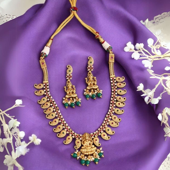 Golden Kanchan Temple Jewellery Set