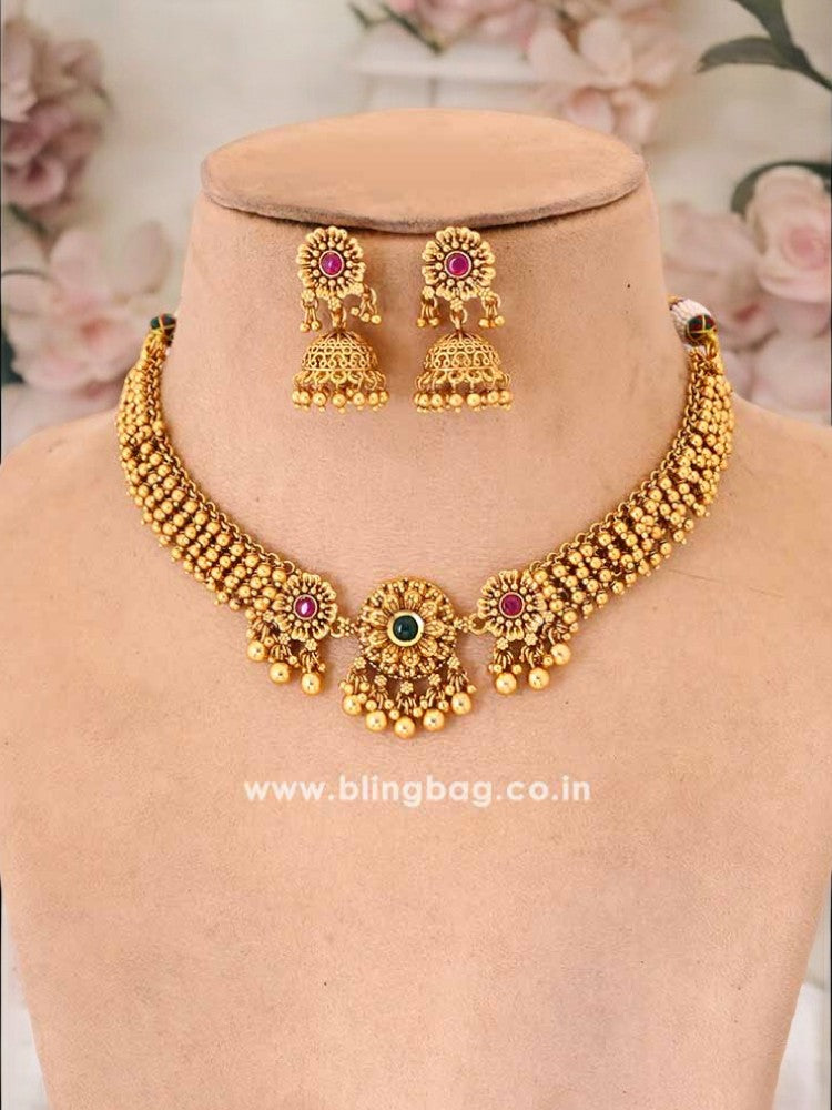Golden Kanika Antique Jewellery Set