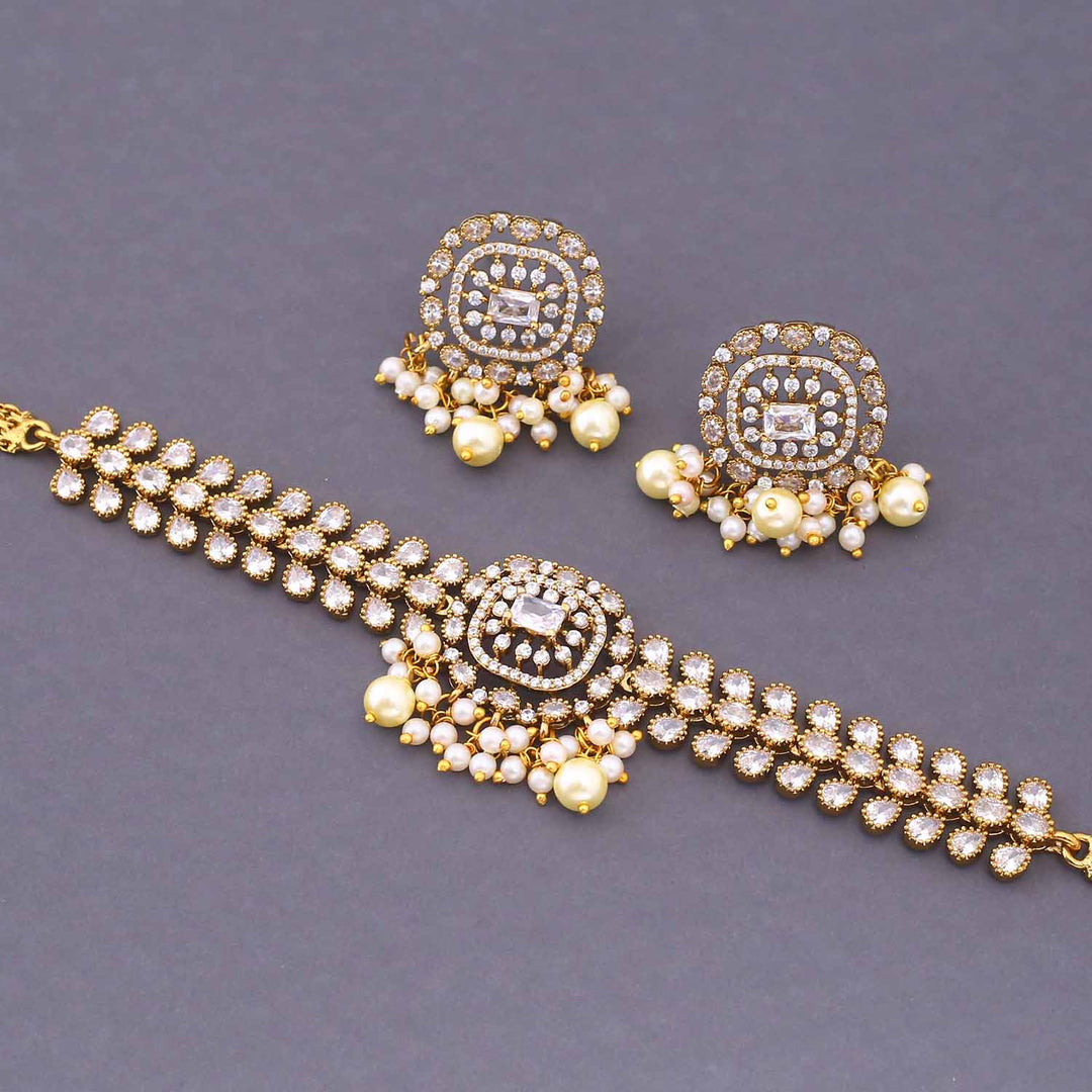 Golden Kanira Victorian Jewellery Set - New Arrival