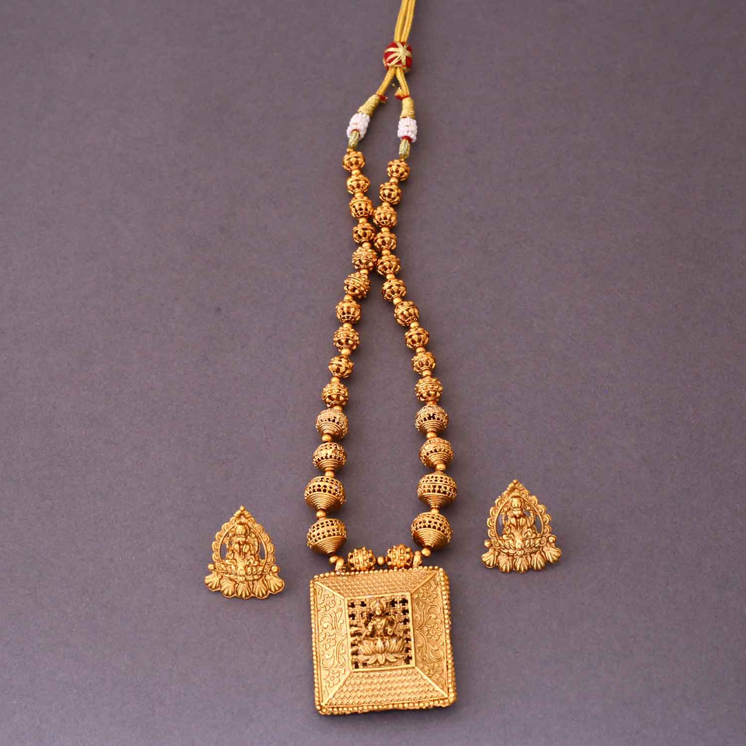 Kanyakumari Reversible Temple Jewellery Set - New Arrival