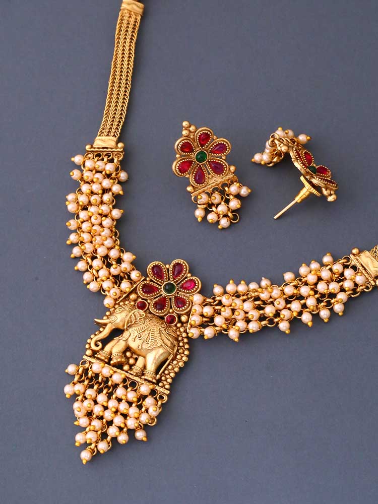Golden Kapali Temple Jewellery Set - New Arrival