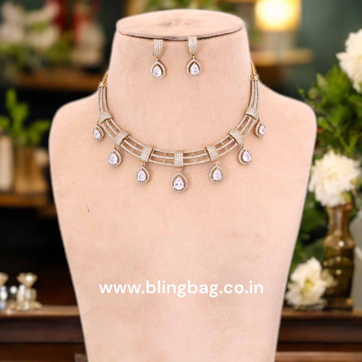 Golden Karla Victorian Jewellery Set - New Arrival