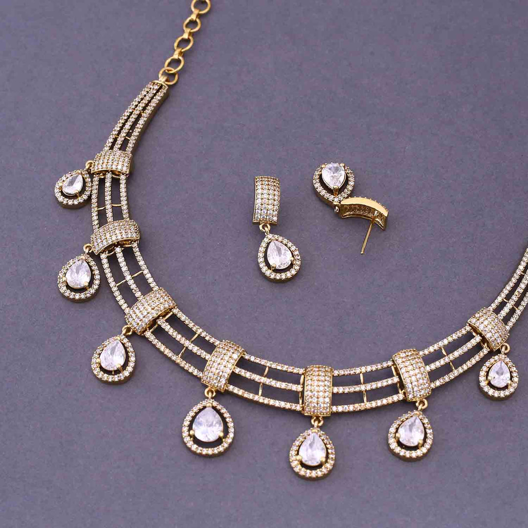 Golden Karla Victorian Jewellery Set - New Arrival