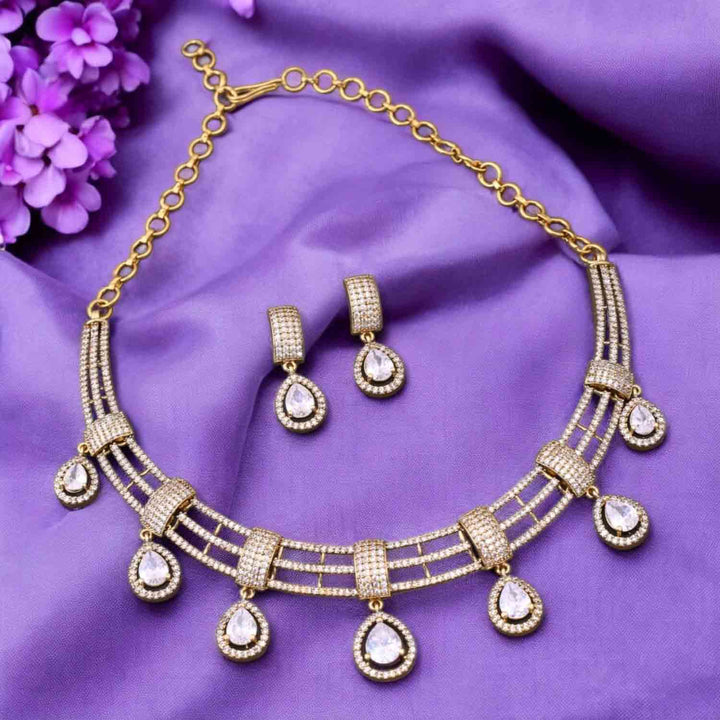 Golden Karla Victorian Jewellery Set - New Arrival