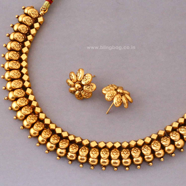 Golden Kashvi Antique Jewellery Set- New Arrival