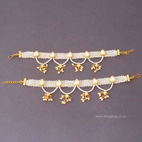 Golden Kaveena Antique Ear Chain