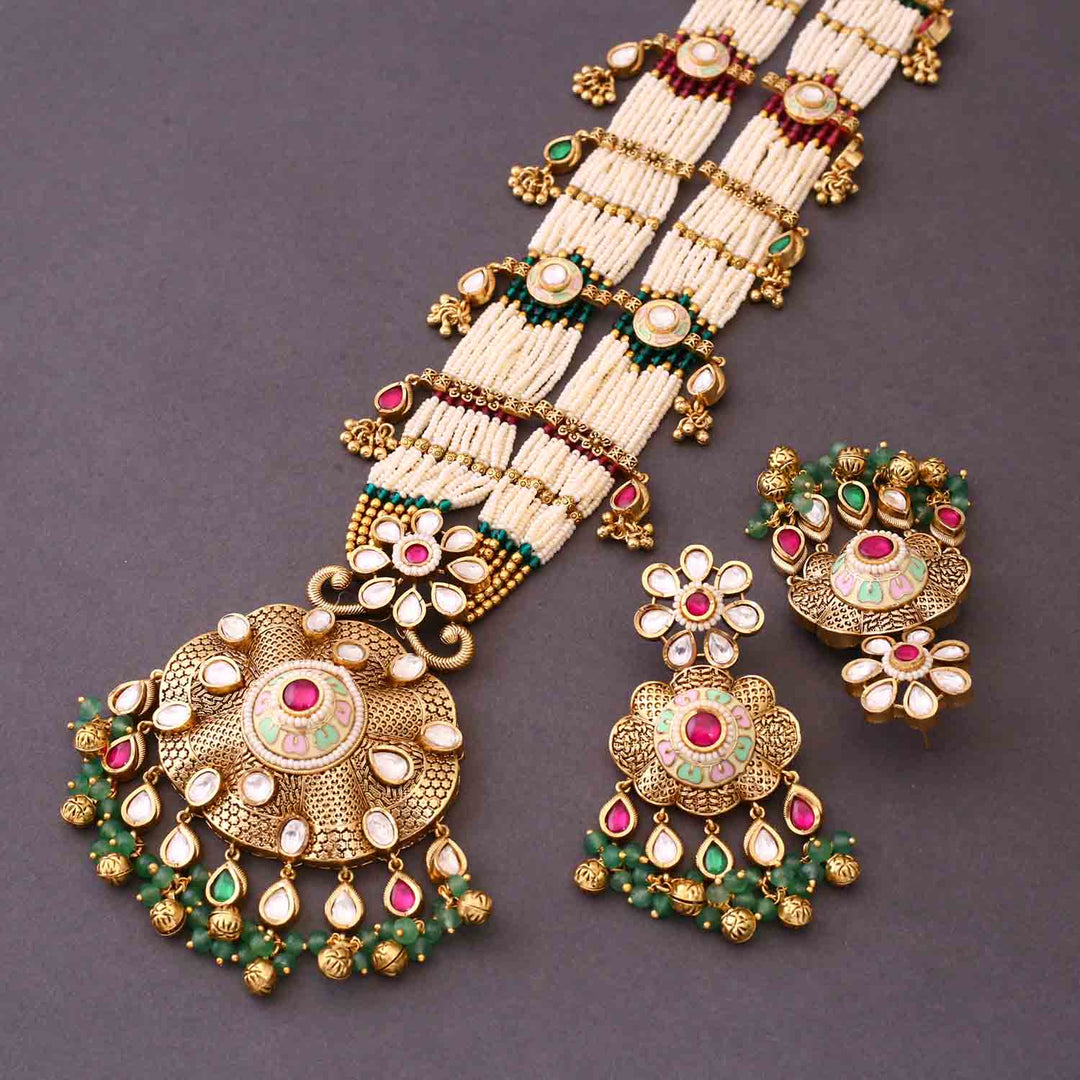 Multicolor Kavitha Antique Rajwadi Set