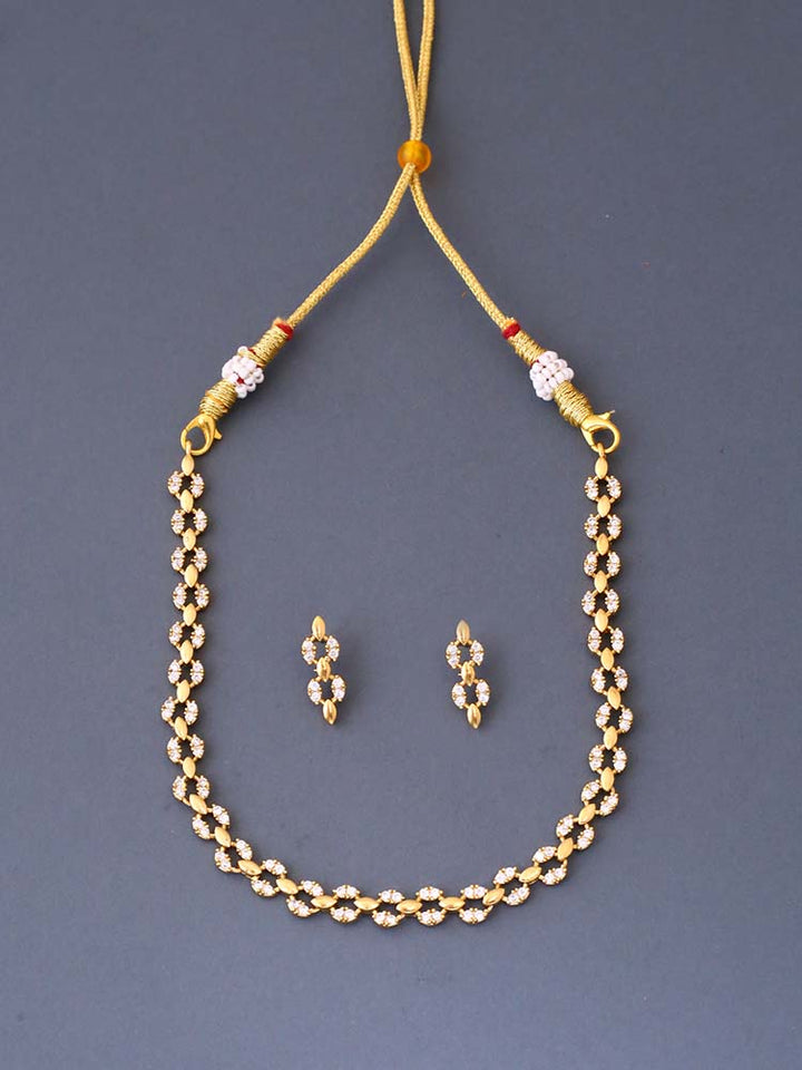 Golden Lieselotte Victorian Jewellery Set - New Arrival