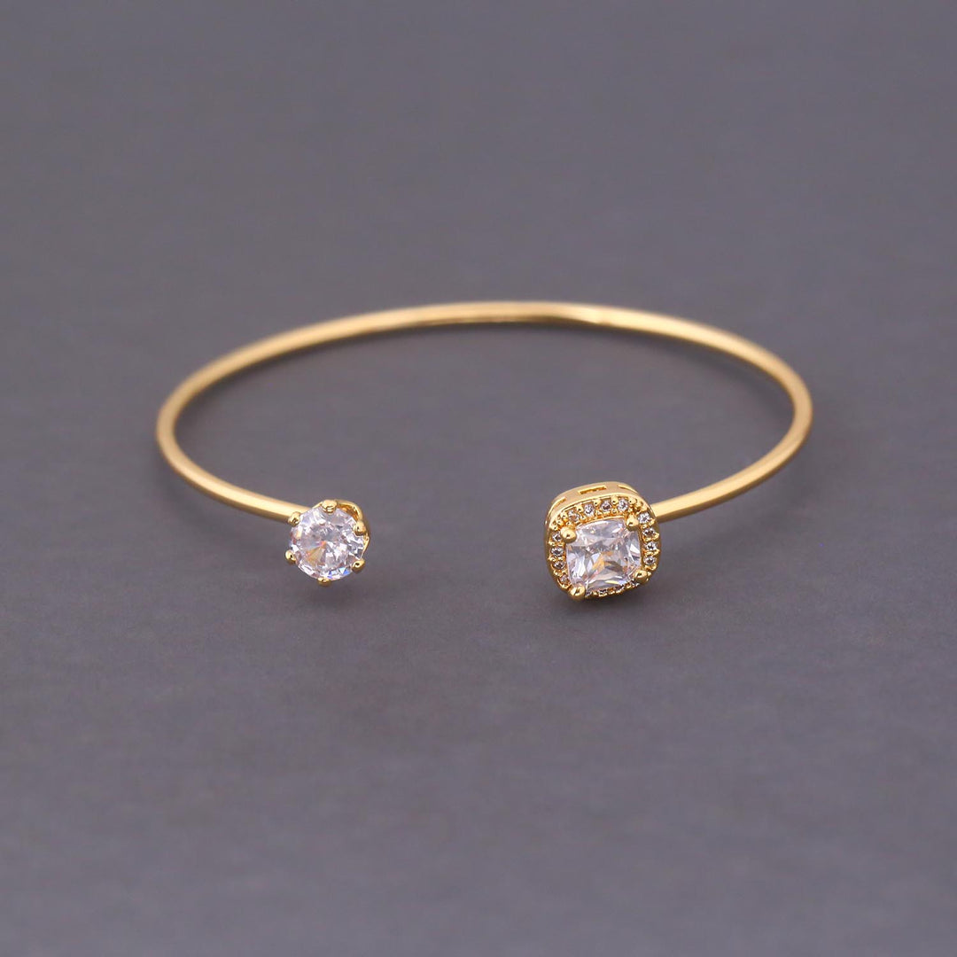 Golden Loa Zirconia Bracelet