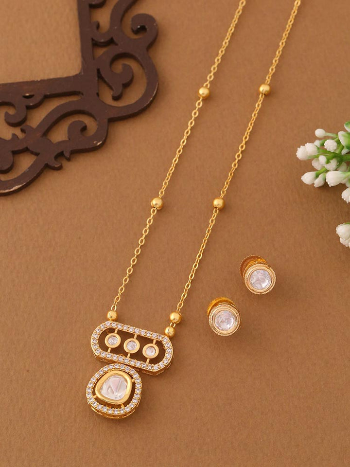 Golden Lois Pendant Set