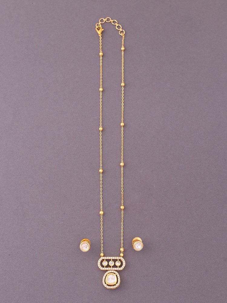 Golden Lois Pendant Set