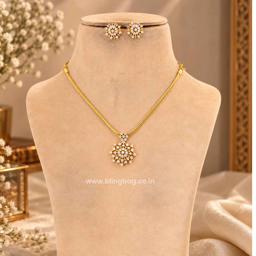 Golden Maahi Antique Jewellery Set- New Arrival